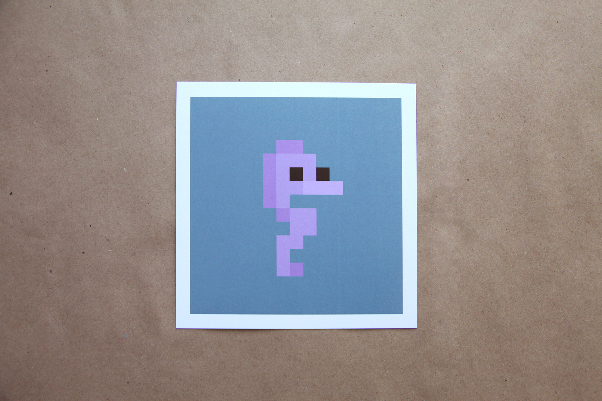 Открытка "din" из серии "micro-animals"